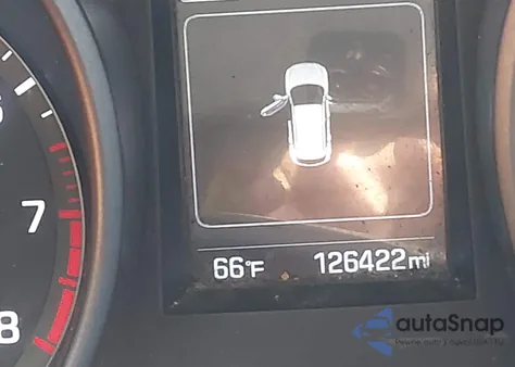 2017 Hyundai Santa Fe Sport 2.4L z USA, uszkodzony, nr VIN 5XYZUDLB4HG416140